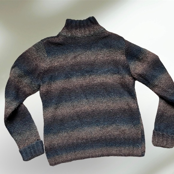 Exofficio 1/4 zip sweater - Picture 2 of 5